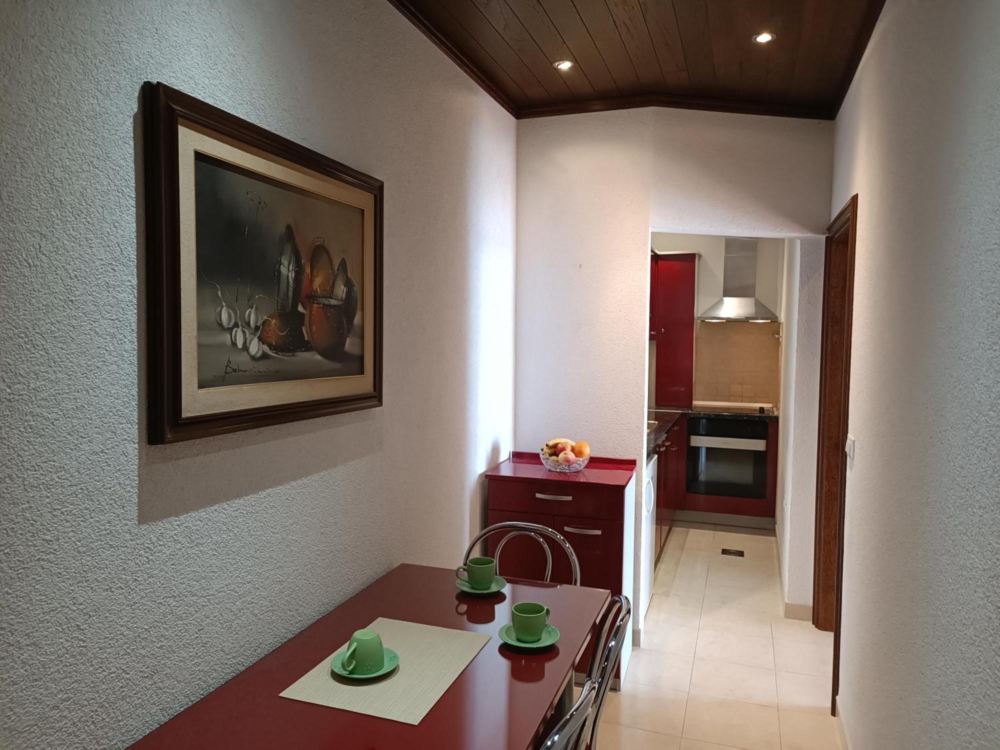 Apartments Julija Brela Rom bilde
